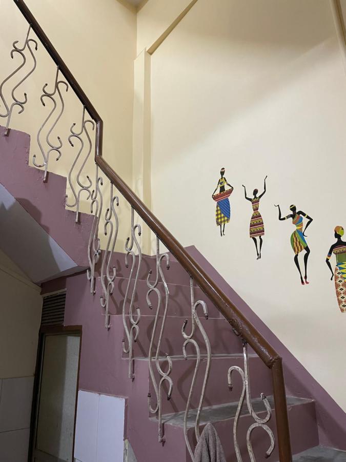 Indra Paying Guest House Varanasi Eksteriør billede
